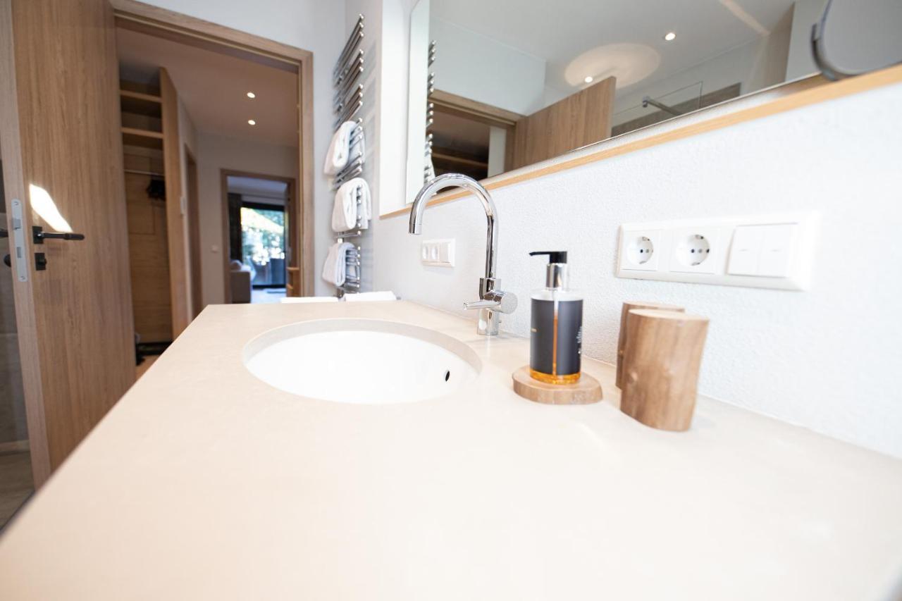 Alpensinfonie Apartment การ์มิช-พาร์เทนเคียร์เชน ภายนอก รูปภาพ