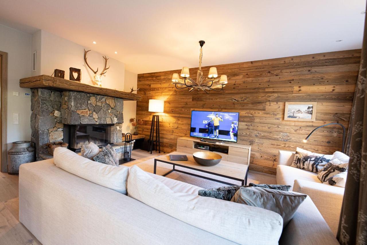 Alpensinfonie Apartment การ์มิช-พาร์เทนเคียร์เชน ภายนอก รูปภาพ